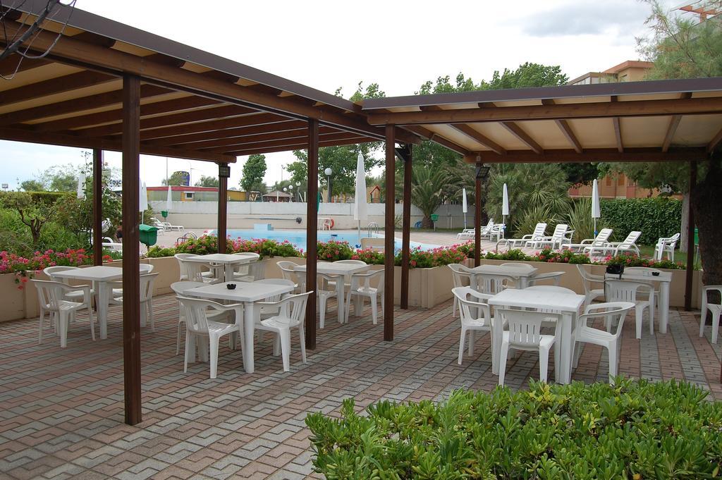 Hotel Perla Σενιγκάλια Εξωτερικό φωτογραφία