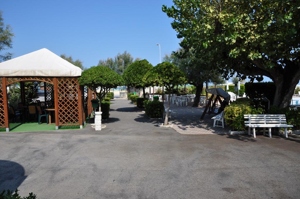 Hotel Perla Σενιγκάλια Εξωτερικό φωτογραφία