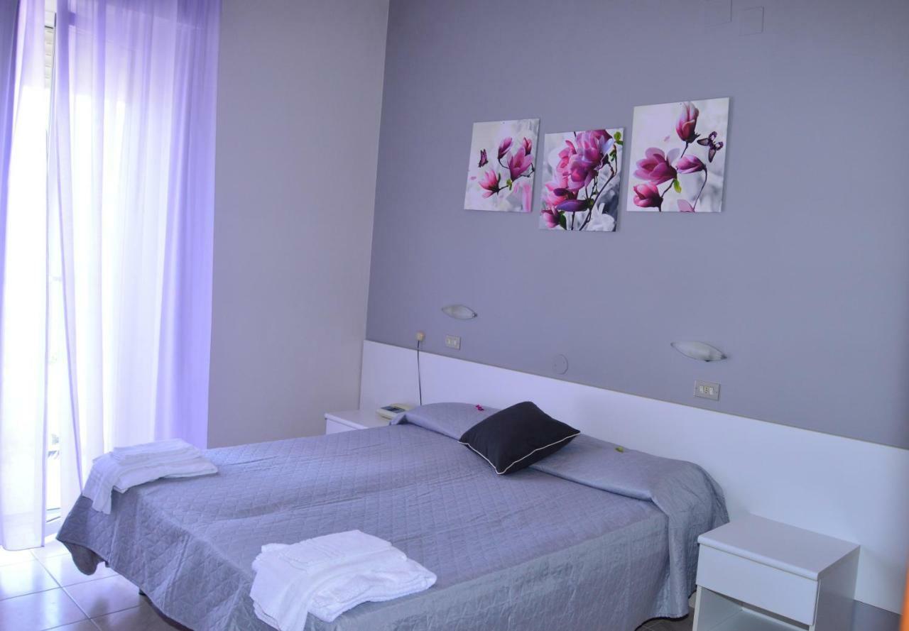 Hotel Perla Σενιγκάλια Εξωτερικό φωτογραφία